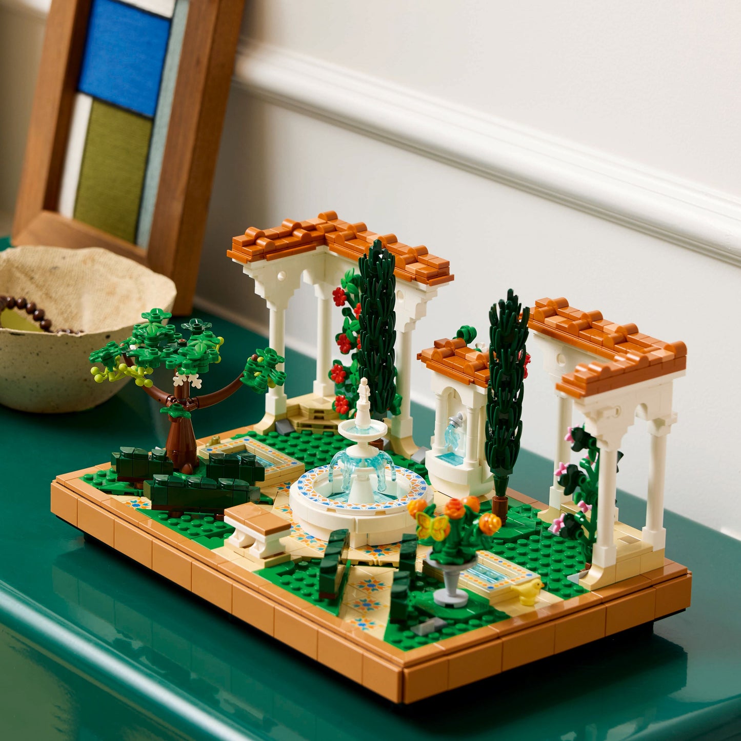 LEGO Botanicals: Fountain Garden (10359)